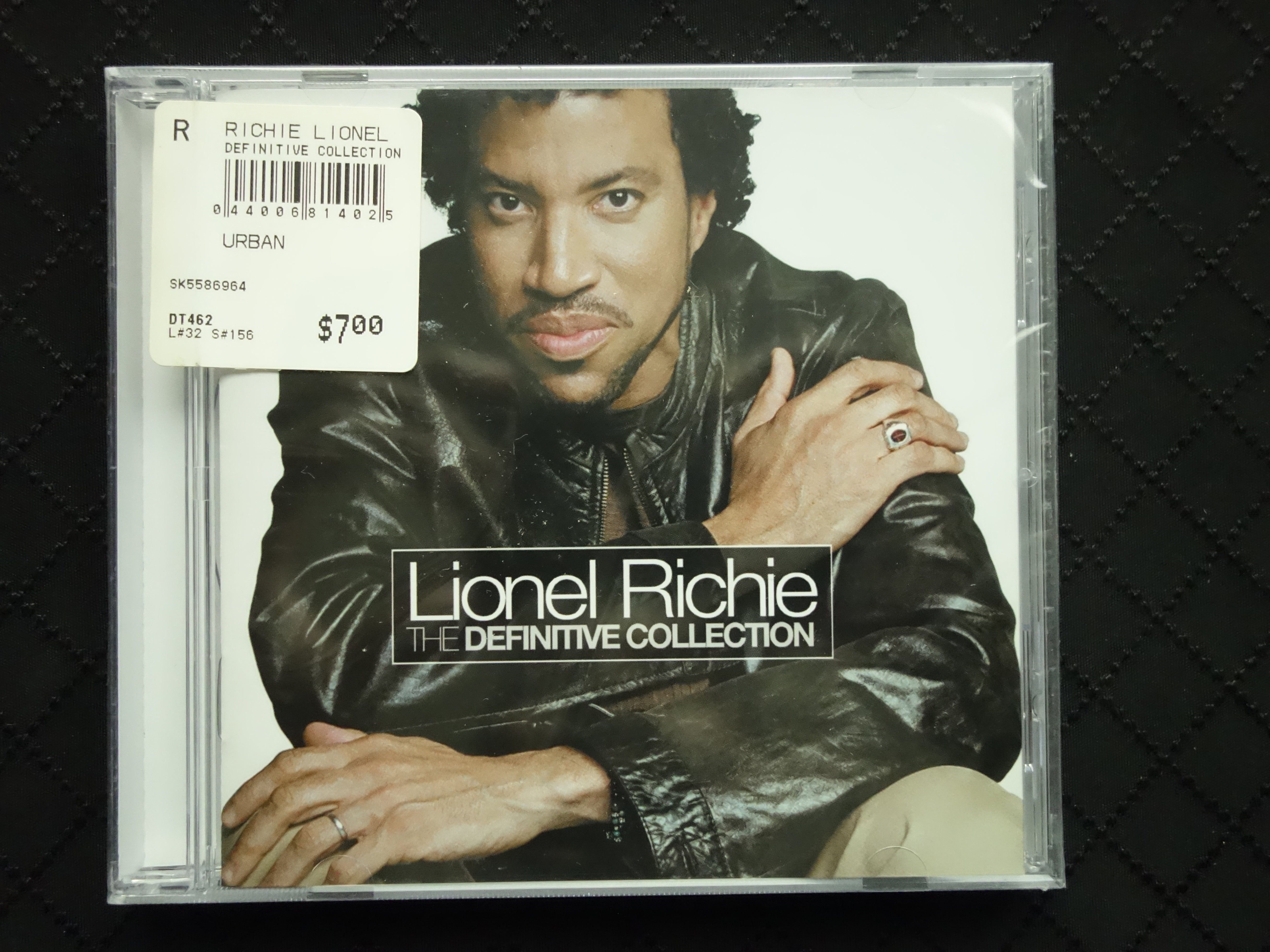 Lionel Richie "The Definitive Collection" (CD)-CDs-UnDigable Digs
